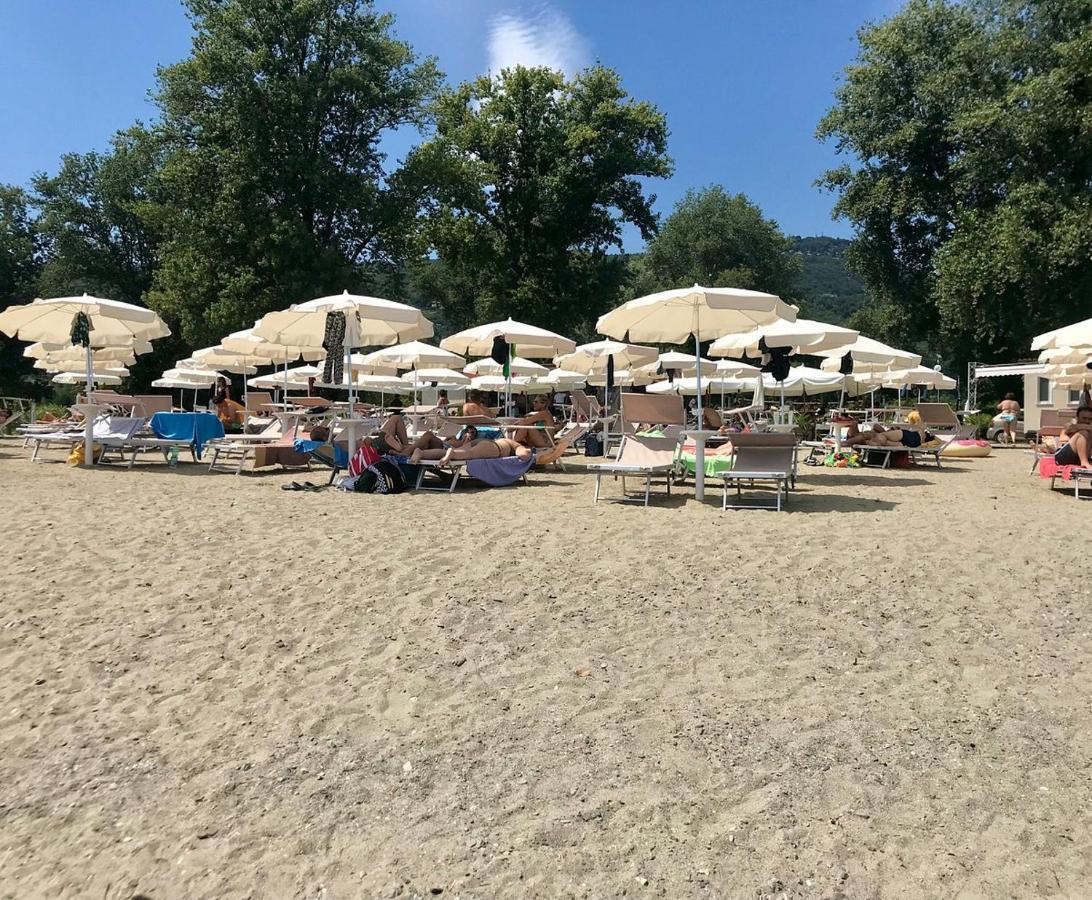Casabella-Lago Maggiore Lesa Eksteriør bilde
